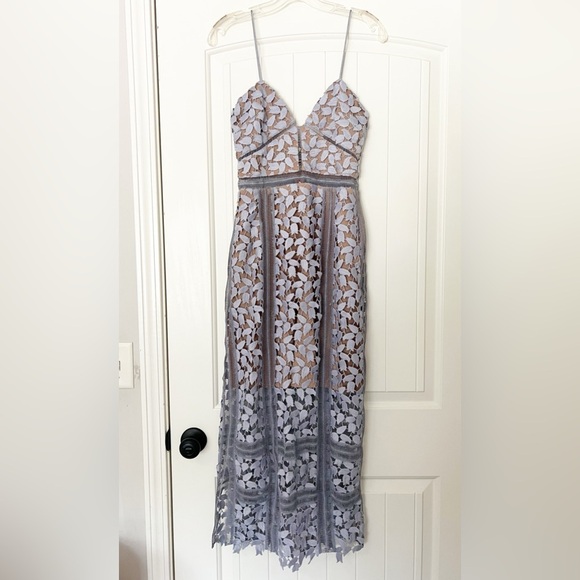 Self Portrait Arabella Lace V Neck Midi Dress Smoked Lilac & Nude - Picture 2 of 8